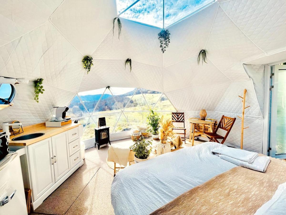 Glamping Hohe Wand - Zelt Mit Sternenfenster Und Whirlpool 호텔 Maiersdorf 외부 사진