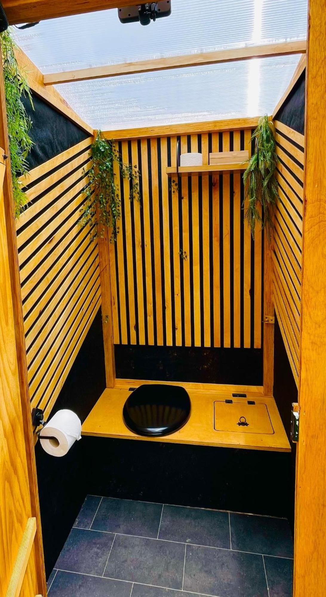 Glamping Hohe Wand - Zelt Mit Sternenfenster Und Whirlpool 호텔 Maiersdorf 외부 사진